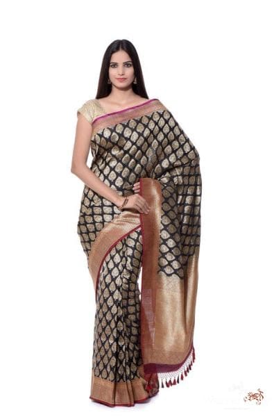 Black_kadwa_boota_pure_banarasi_silk_saree_WeaverStory_04