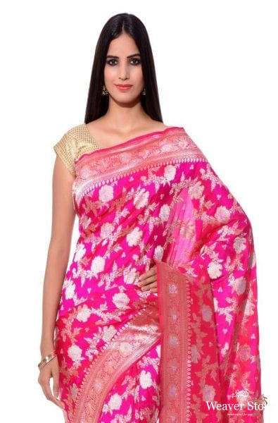 Hot_pink_kadhwa_jangla_with_hibiscus_flower_WeaverStory_01