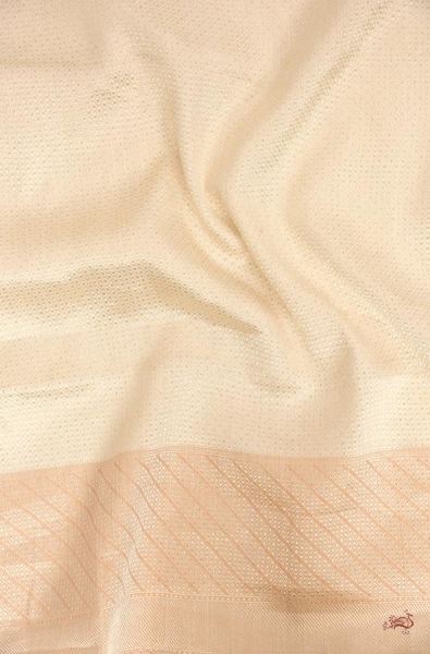 Handloom_Pure_cotton_plain_Sarees_with_konia_Pallu_and_heavy_blouse_-_OffWhite_WeaverStory_05