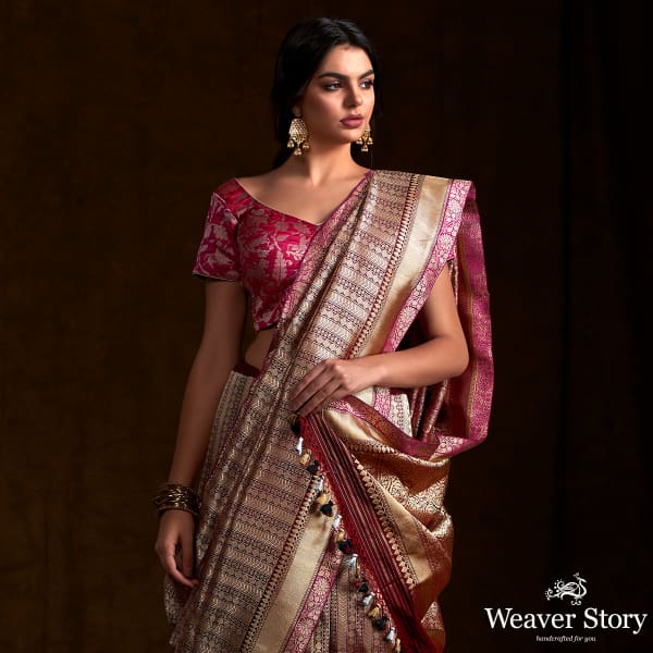 Handwoven_banarasi_kimkhab_saree_in_a_deep_wine_with_a_purple_selvedge_WeaverStory_01