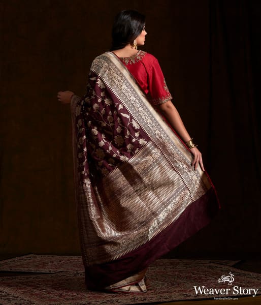 Wine_Handwoven_Banarasi_Jangla_with_Red_Selvedge_WeaverStory_03