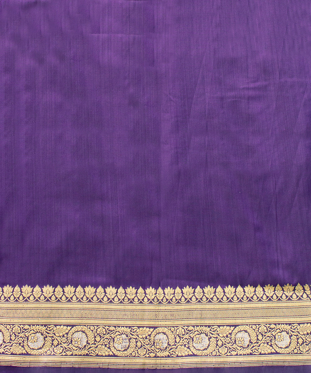 Dark_Purple_Handloom_Pure_Katan_Silk_Banarasi_Saree_with_Intricate_Jaal_WeaverStory_07