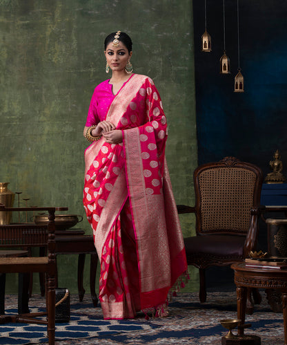 Handloom_Pink_Pure_Katan_Silk_Banarasi_Saree_with_Sona_Rupa_Cutwork_Booti_WeaverStory_02