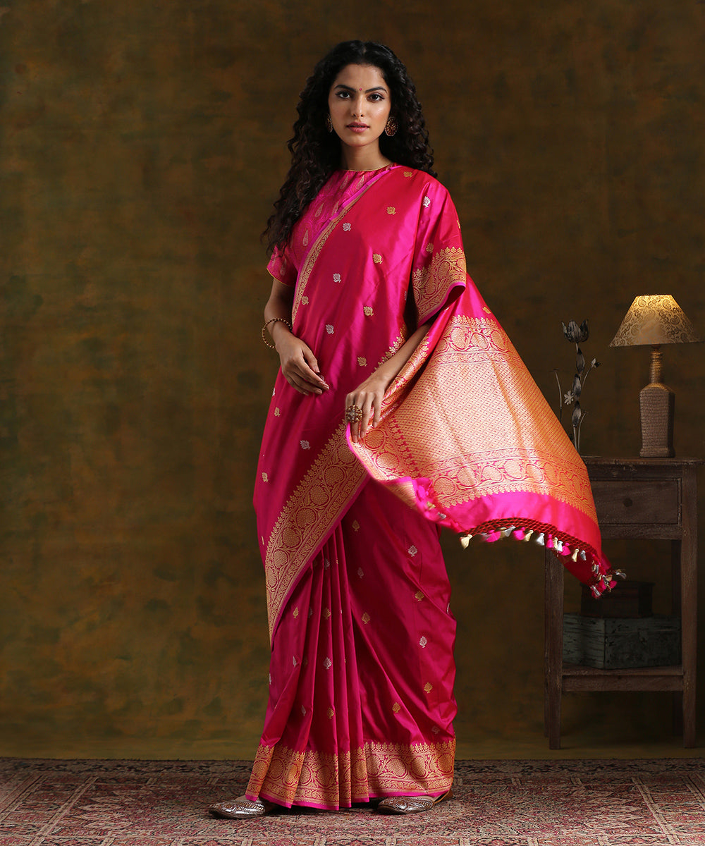 Hot_Pink_Handloom_Pure_Katan_Silk_Banarasi_Saree_With_Floral_Border_and_Kadhwa_Booti_WeaverStory_02