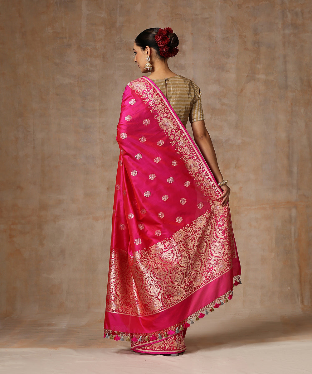 Pink_Handloom_Pure_Katan_Silk_Banarasi_Saree_With_Cutwork_Booti_WeaverStory_03