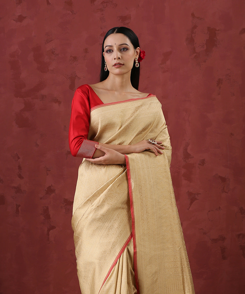 Handloom_Golden_Pure_Katan_Silk_Kimkhab_Banarasi_Saree_With_Antique_Zari_WeaverStory_01