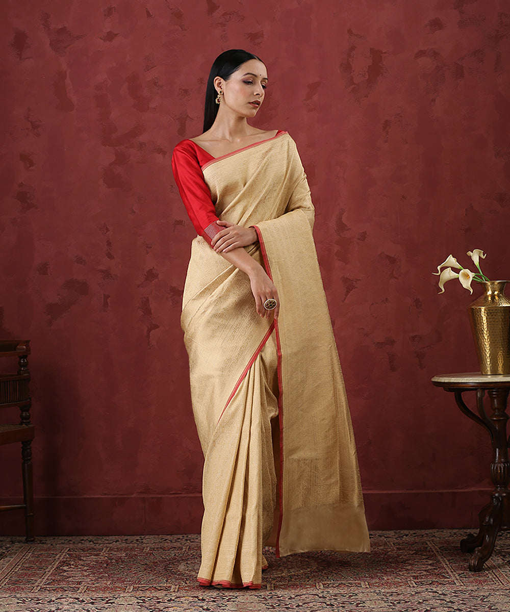 Handloom_Golden_Pure_Katan_Silk_Kimkhab_Banarasi_Saree_With_Antique_Zari_WeaverStory_02