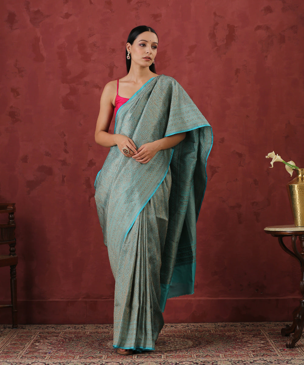 Handloom_Blue_Pure_Katan_Silk_Banarasi_Saree_With_Antique_Zari_WeaverStory_02