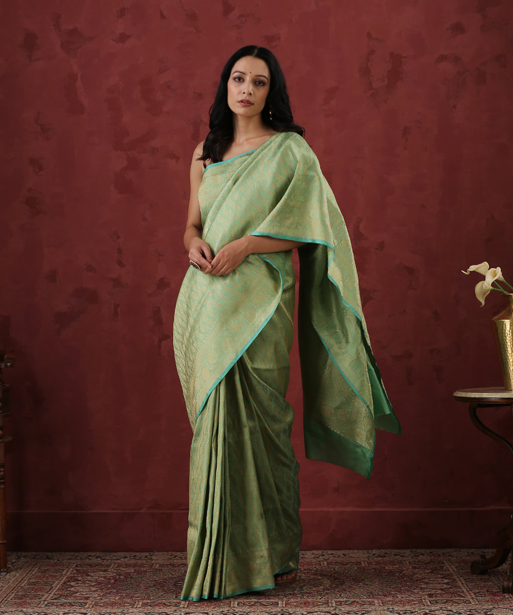 Sea_Green_Handloom_Kimkhab_Pure_Katan_Silk_Banarasi_Saree_With_Antique_Zari_WeaverStory_02