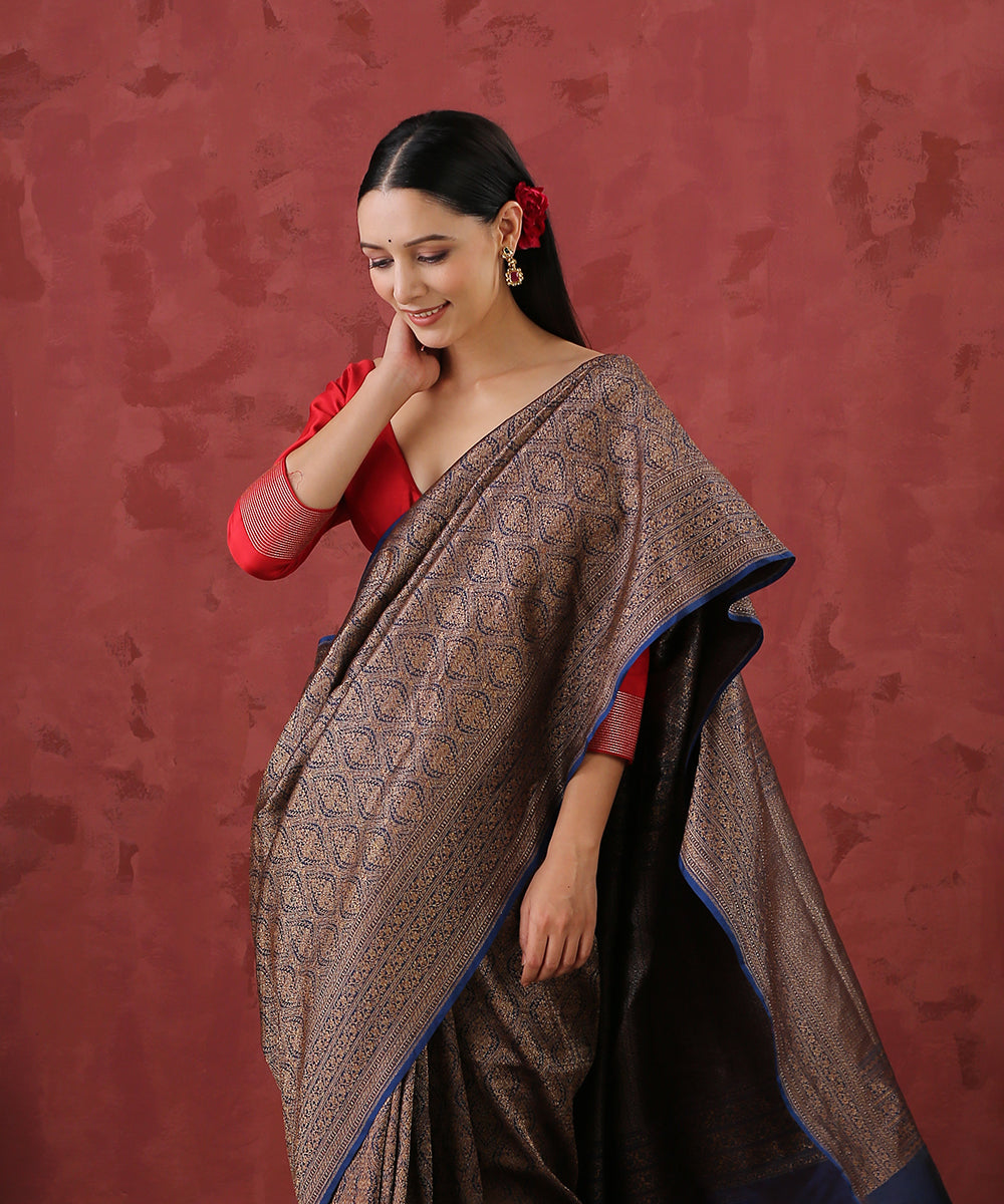 Handloom_Blue_Kimkhab_Pure_Katan_Silk_Banarasi_Saree_With_Antique_Zari_WeaverStory_01