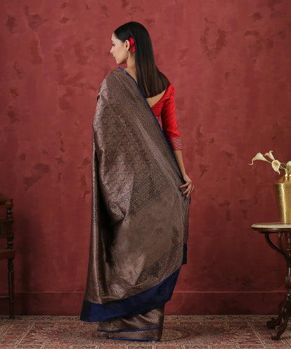Handloom_Blue_Kimkhab_Pure_Katan_Silk_Banarasi_Saree_With_Antique_Zari_WeaverStory_03