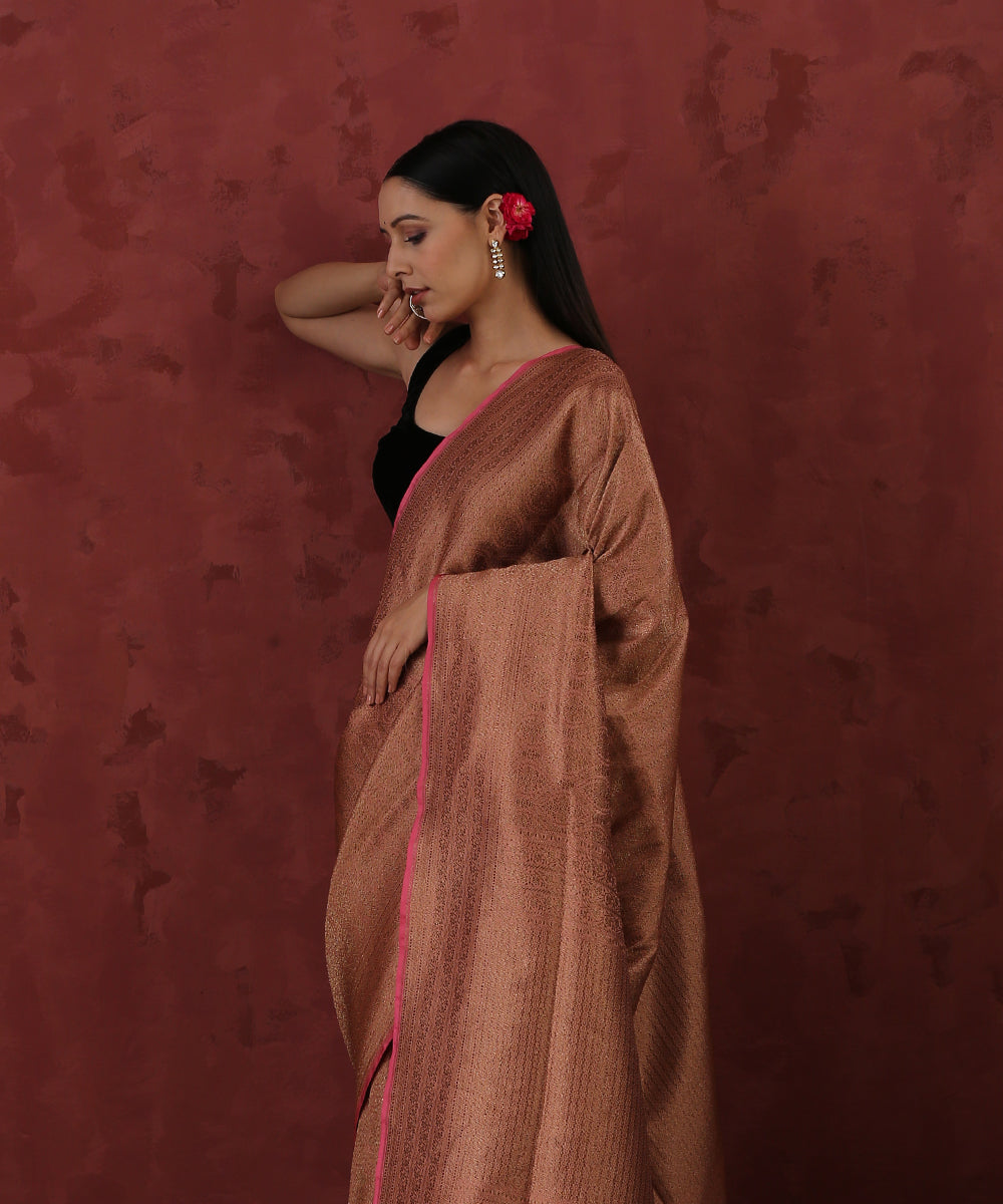 Old_Rose_Handloom_Pure_Katan_Silk_Kimkhab_Banarasi_Saree_With_Antique_Zari_With_Pink_Selvedge_WeaverStory_01