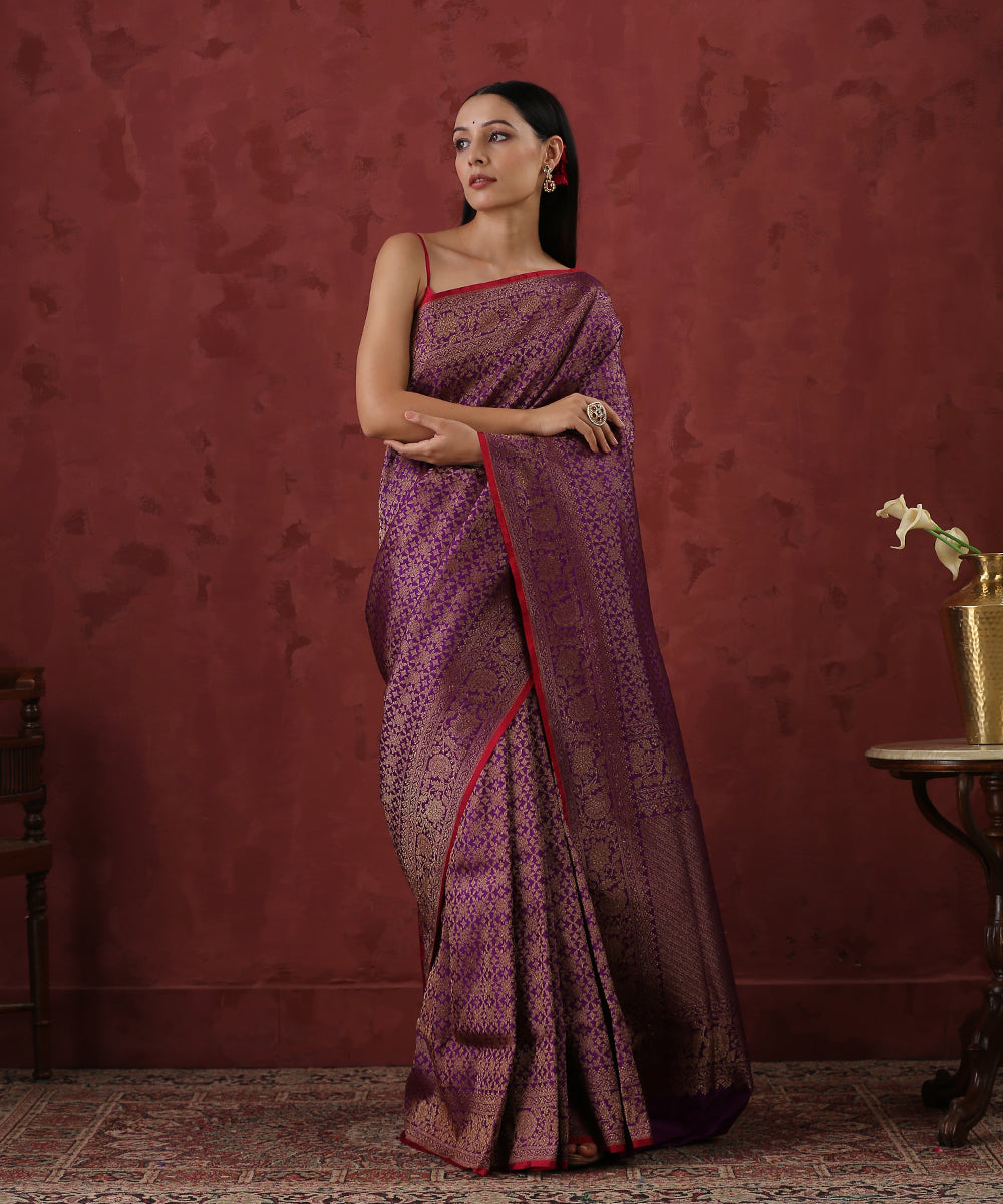 Handloom_Purple_Pure_Katan_Silk_Kimkhab_Banarasi_Saree_With_Antique_Zari_and_Pink_Selvedge_WeaverStory_02