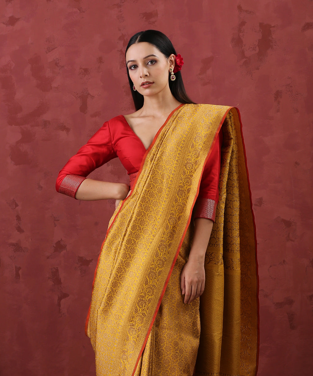 Mustard_Handloom_Pure_Katan_Silk_Kimkhab_Banarasi_Saree_With_Antique_Zari_WeaverStory_01