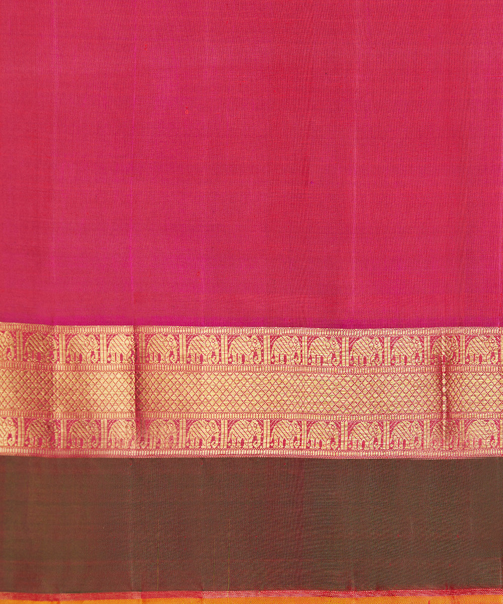 Pink_Handloom_Pure_Silk_Kanjivaram_Saree_With_Annapakshi_And_Rudraksh_Motifs_WeaverStory_06