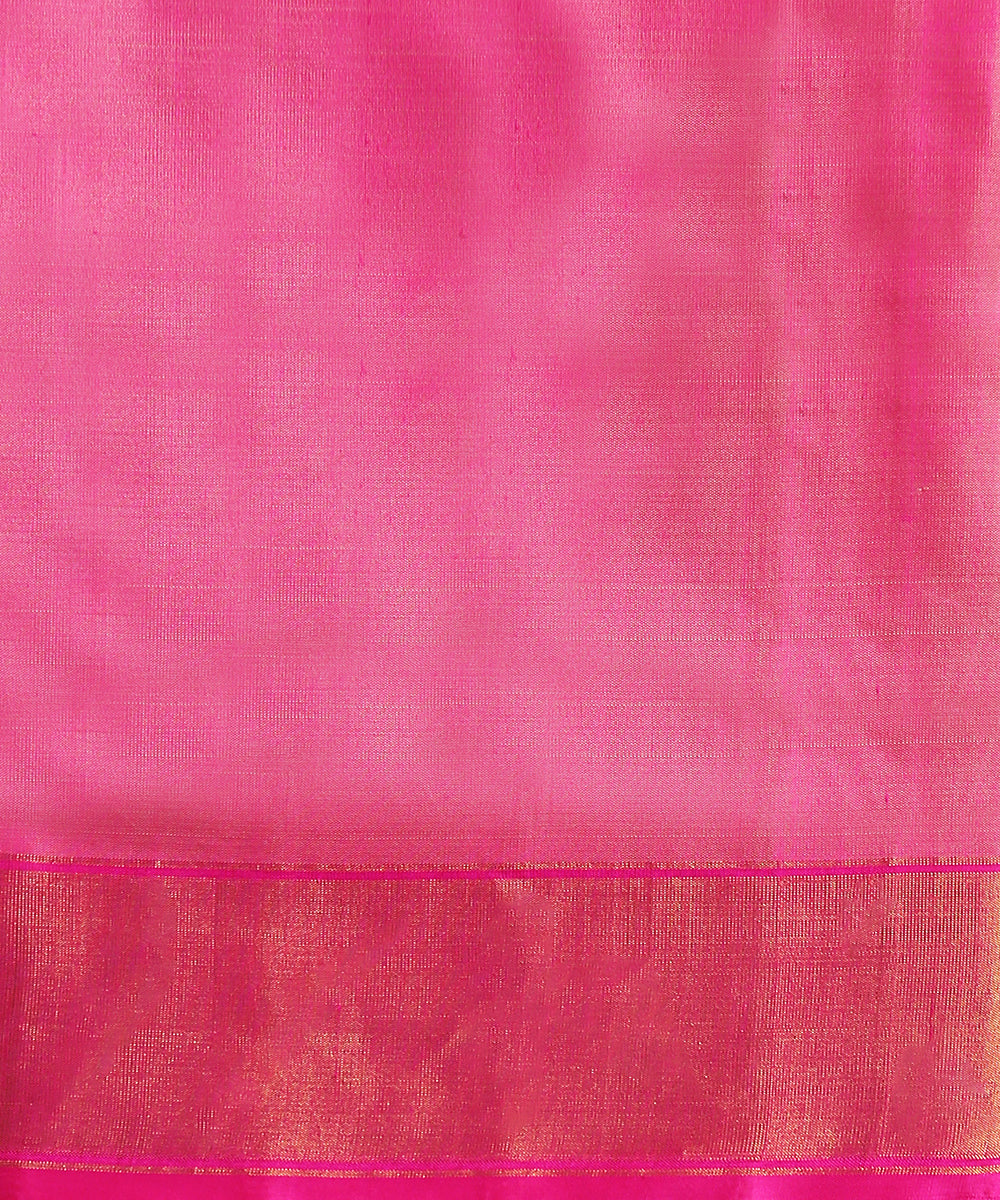 Beige_Handloom_Pure_Mulberry_Silk_Patola_Saree_With_Pink_Border_WeaverStory_05