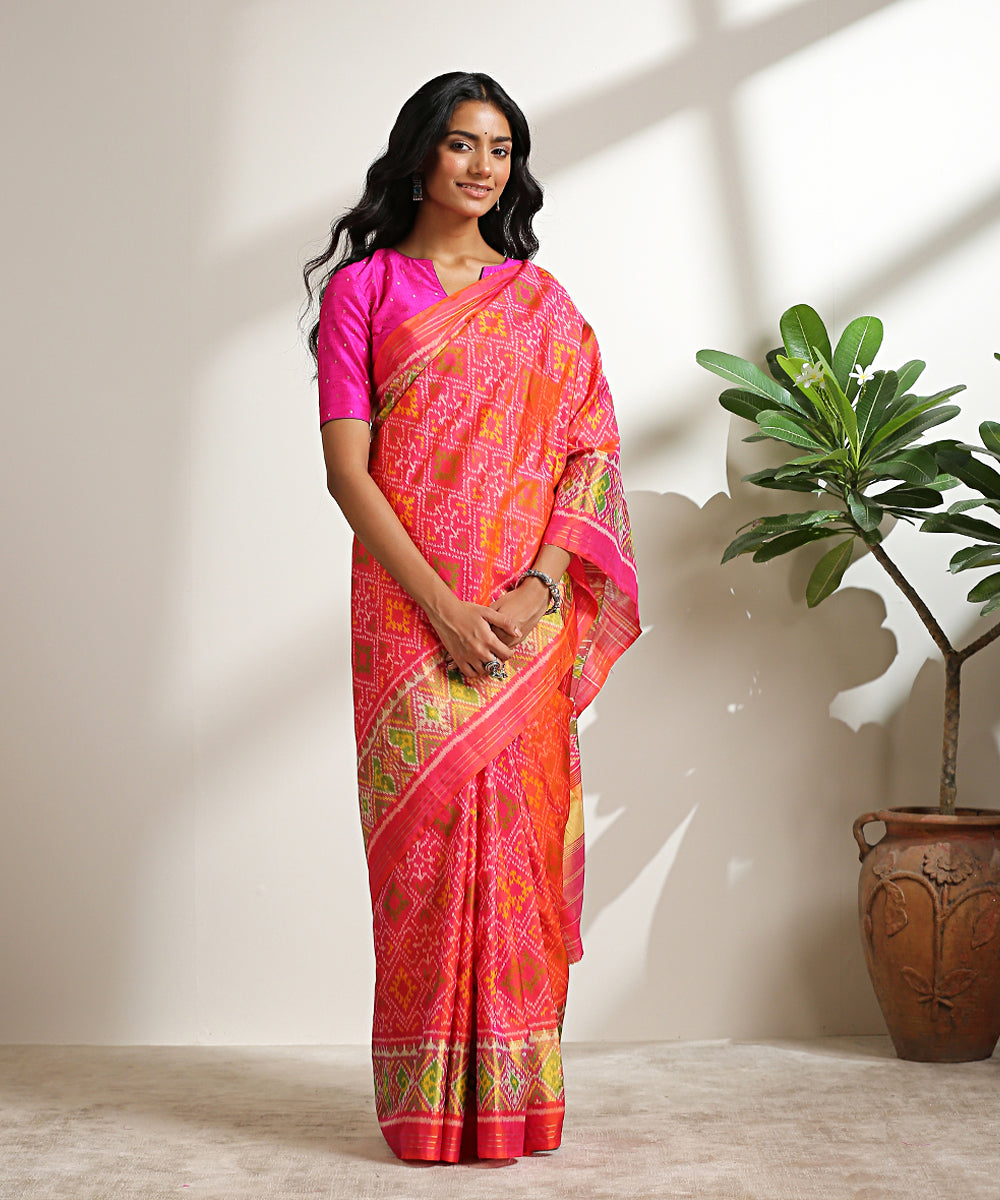 Handloom_Pink_Pure_Mulberry_Silk_Patola_Saree_With_Tissue_Border_WeaverStory_02