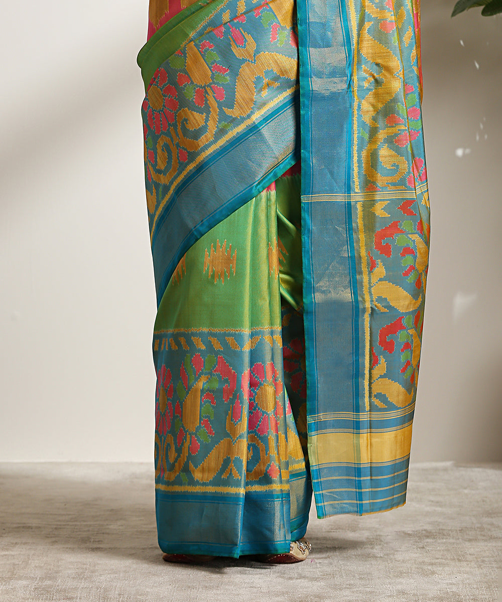 Handloom_Green_And_Blue_Shaded_Pure_Mulberry_Silk_Patola_Saree_With_Blue_Palla_WeaverStory_04