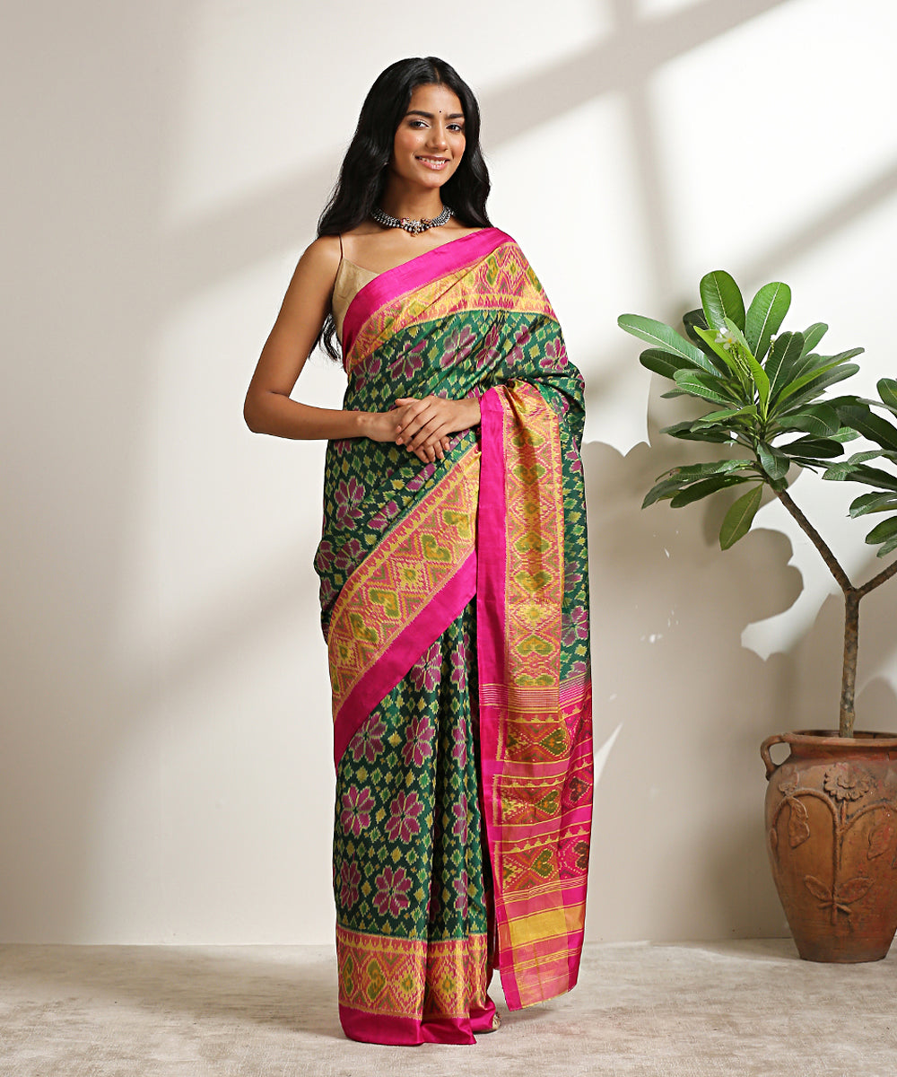 Green_Handloom_Pure_Mulbery_Silk_Patola_Saree_With_Pink_Border_And_Pallu_WeaverStory_02