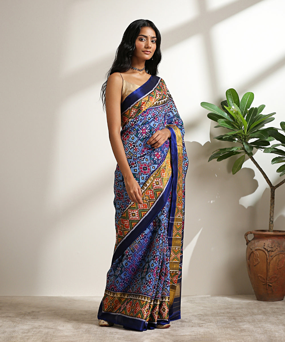 Handloom_Ink_Blue_Patola_Saree_With_Drak_Blue_Tissue_Border_WeaverStory_02