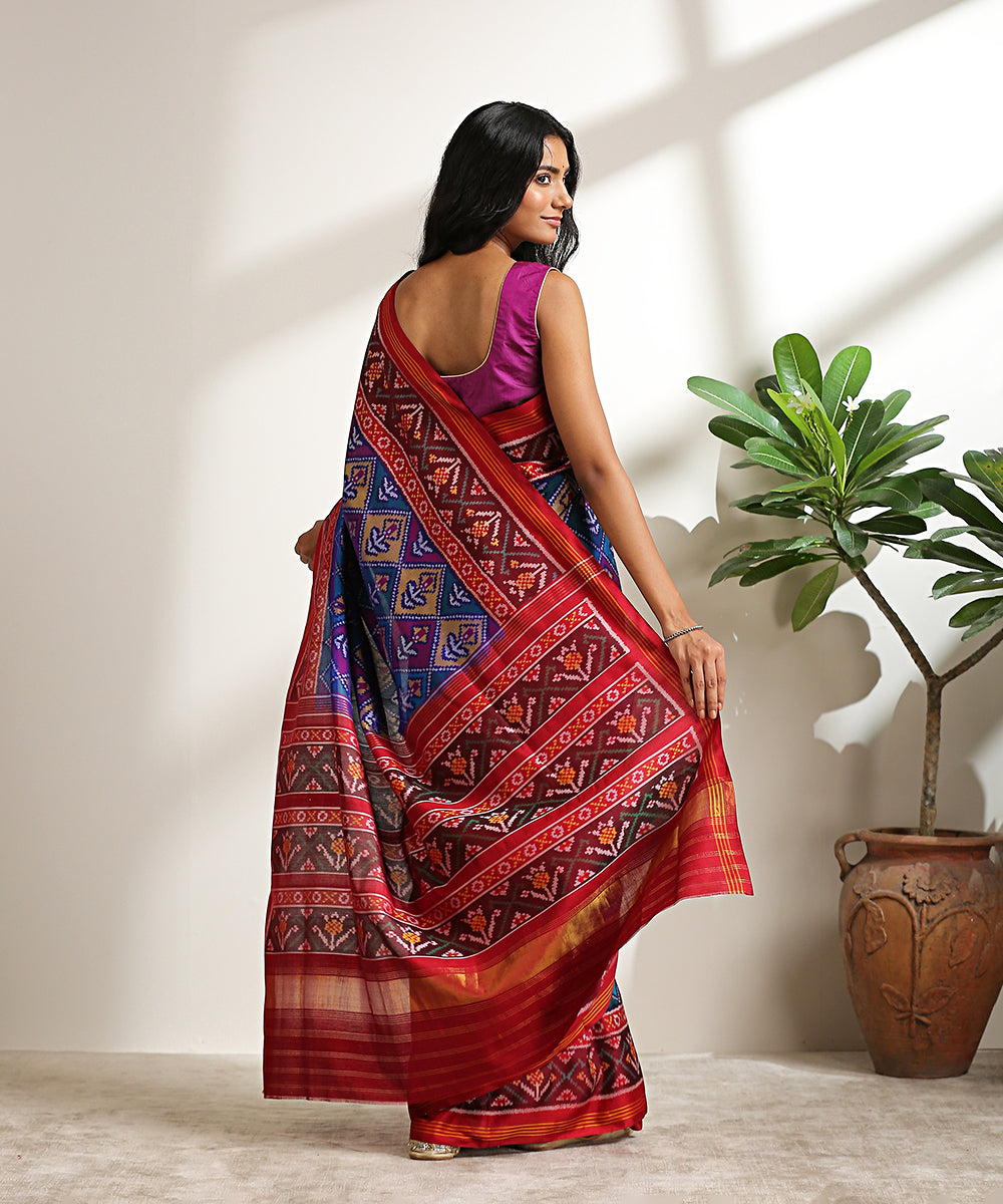 Handloom_Blue_And_Maroon_8_Ply_Pure_Mulberry_Silk_Patola_Saree_WeaverStory_03