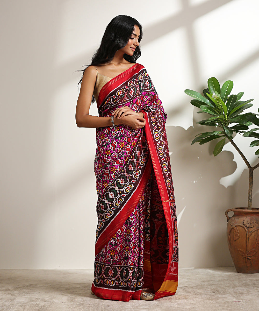 Handloom_Purple_Twill_Weave_Pure_Mulberry_Silk_Patola_Saree_With_Red_Border_WeaverStory_02