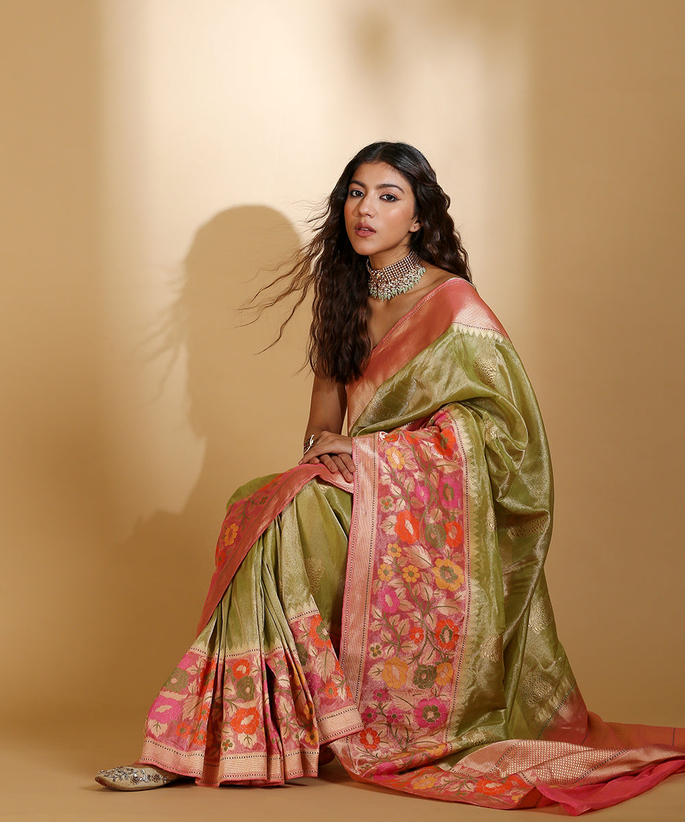 Handloom_Green_Silk_Tissue_Banarasi_Saree_With_Peach_Pink_Pallu_And_Border_WeaverStory_01