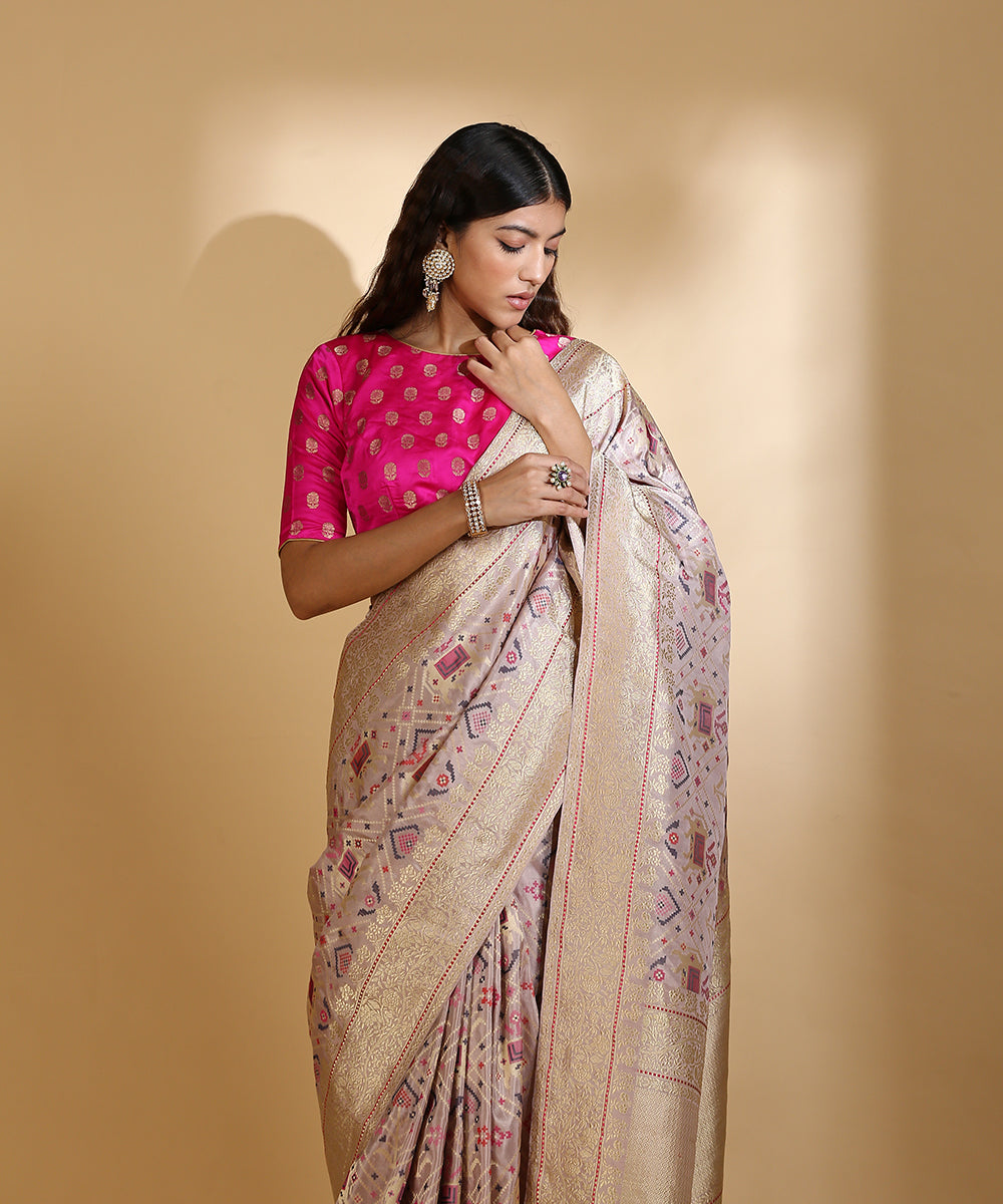 Light_Mauve_Handloom_Pure_Silk_Tissue_Banarasi_Patola_Saree_with_Cutwork_Weave_WeaverStory_01