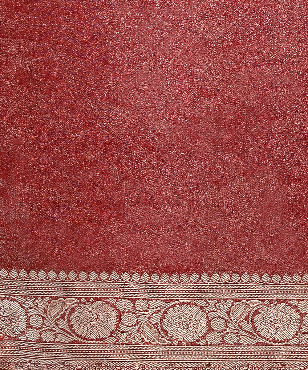 Handloom_Gold_And_Red_Pure_Silk_Tissue_Banarasi_Saree_With_Meenakari_Jaal_WeaverStory_05