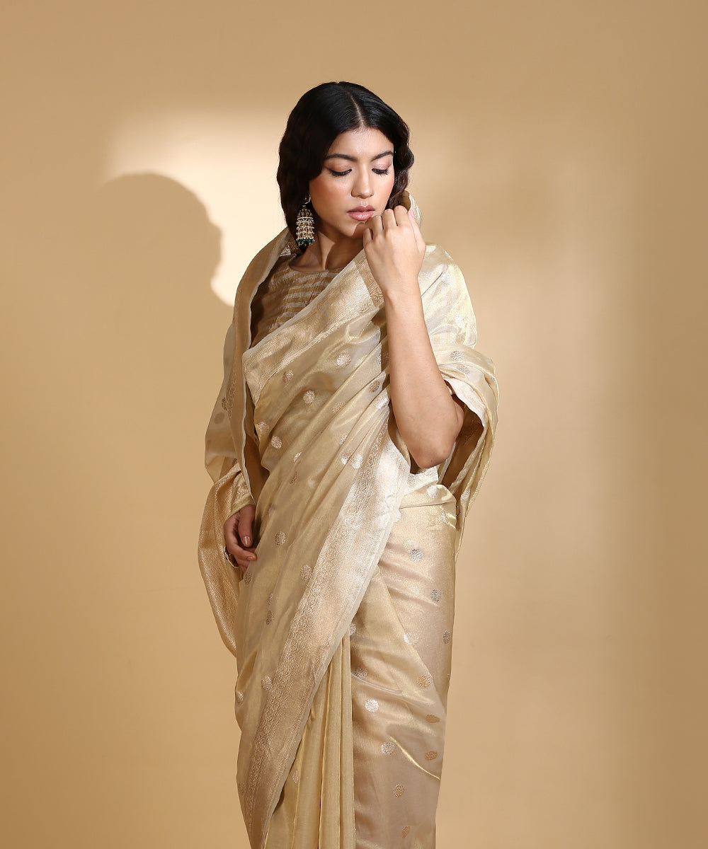 Handloom_Gold_Silk_Tissue_Organza_Banarasi_Saree_With_Kadhwa_Asharfi_Boota_WeaverStory_01