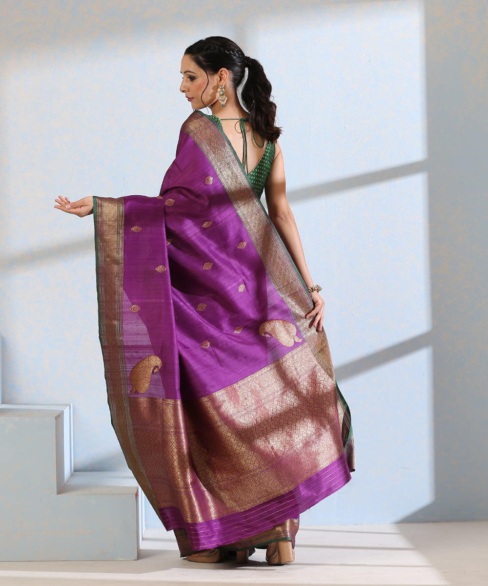 Purple_Handloom_Dupion_Silk_Banarasi_Saree_With_Green_Border_And_Antique_Zari_WeaverStory_03