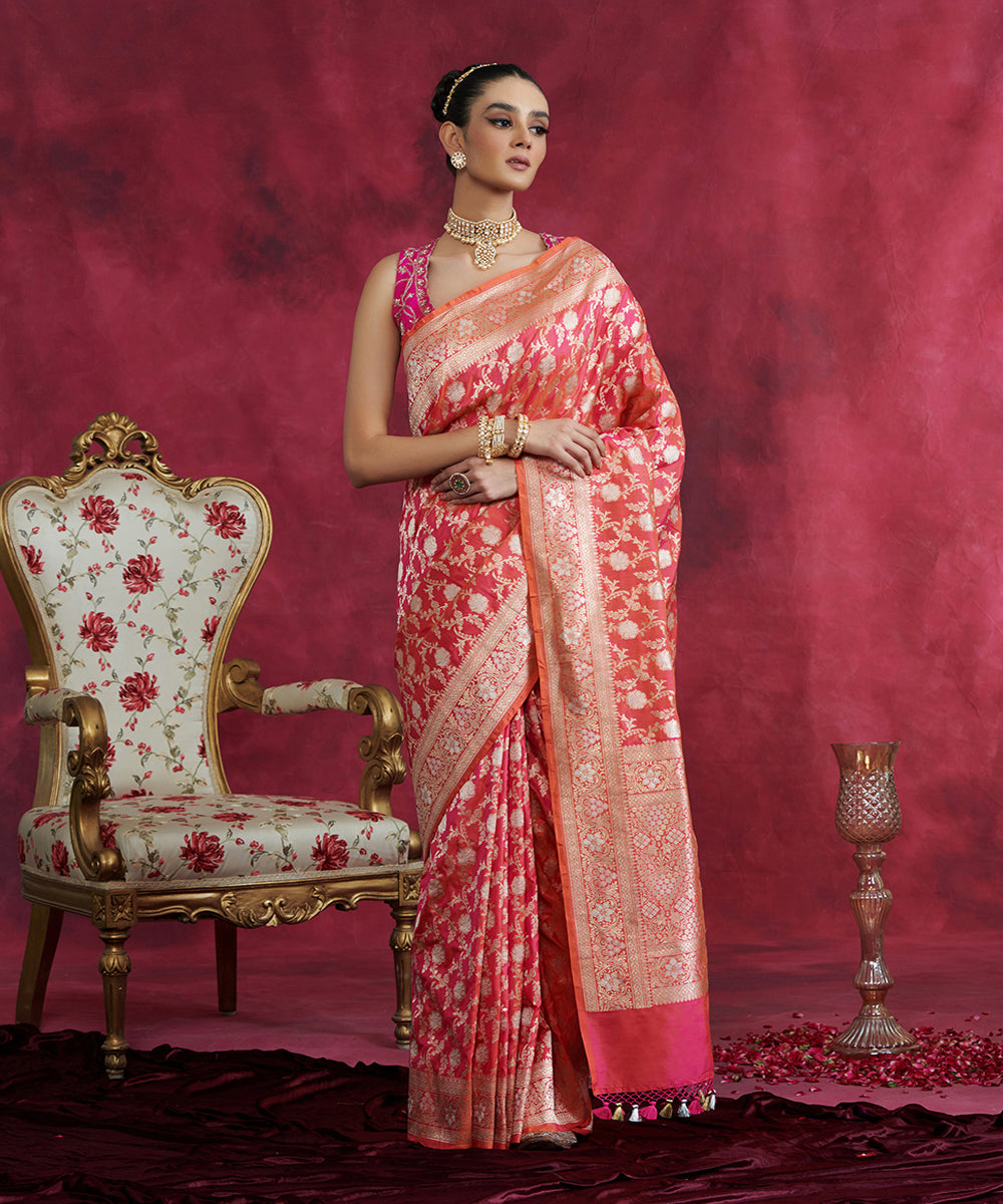 Handloom_Peach_And_Pink_Pure_Katan_Silk_Sona_Rupa_Banarasi_Jangla_With_Floral_Motifs_WeaverStory_02