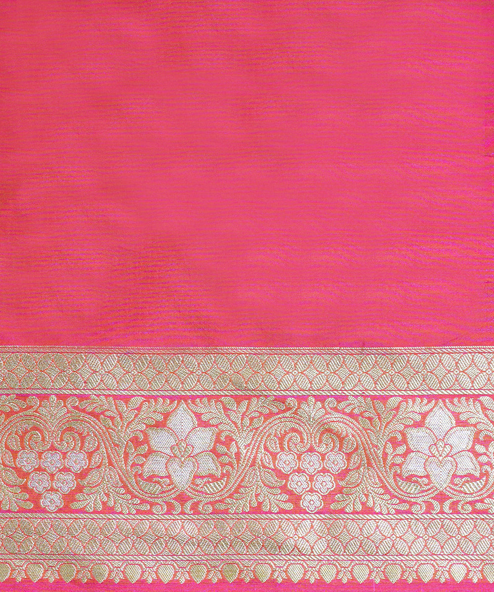 Handloom_Peach_And_Pink_Pure_Katan_Silk_Sona_Rupa_Banarasi_Jangla_With_Floral_Motifs_WeaverStory_05