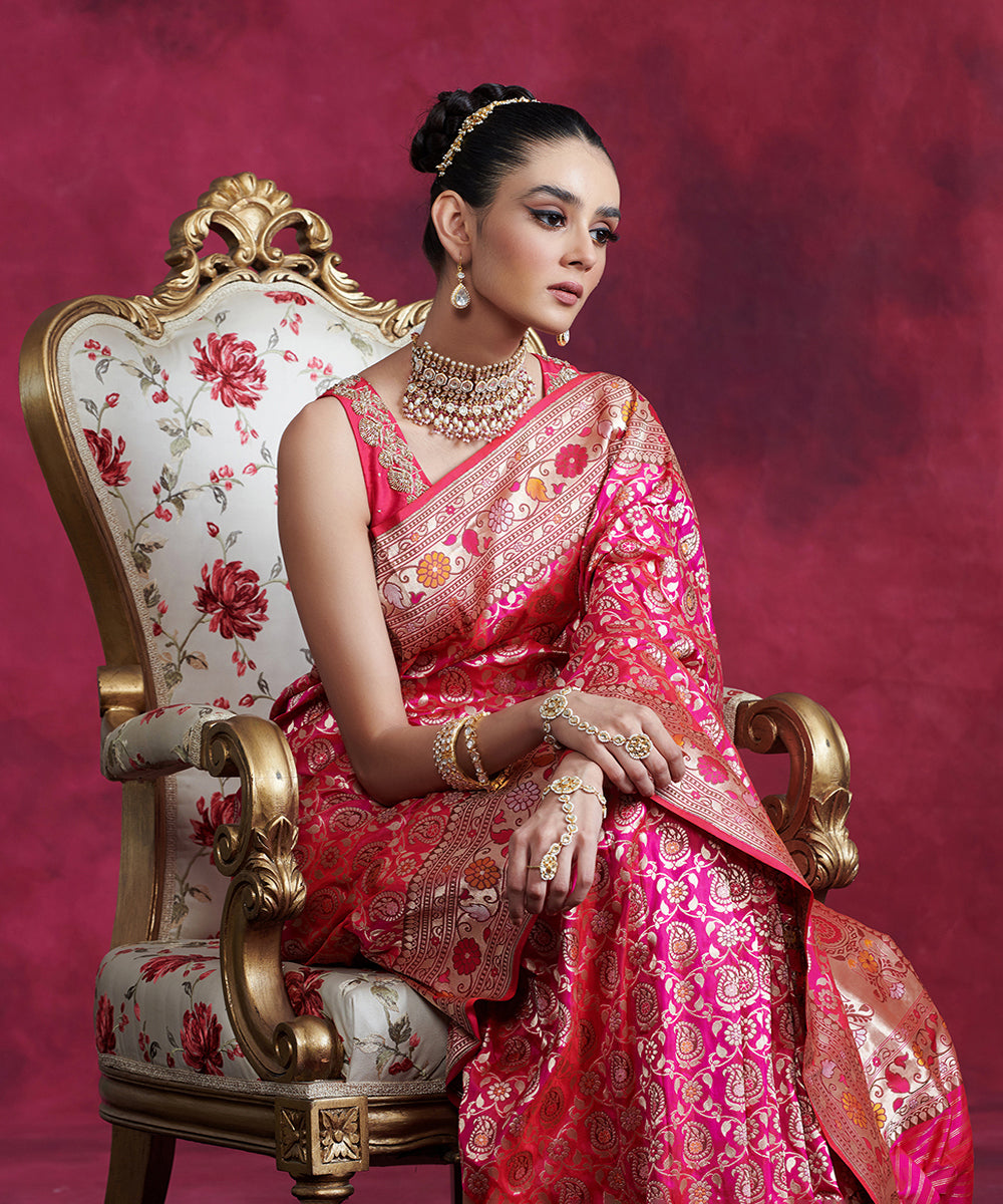 Handloom_Hot_Pink_Pure_Katan_Silk_Banaarsi_Saree_With_Paithani_Border_WeaverStory_01