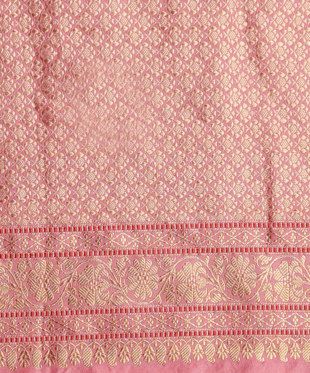 Handloom_Blush_Pink_Pure_Katan_Silk_Banarasi_Saree_With_Kadhwa_Booti_WeaverStory_05