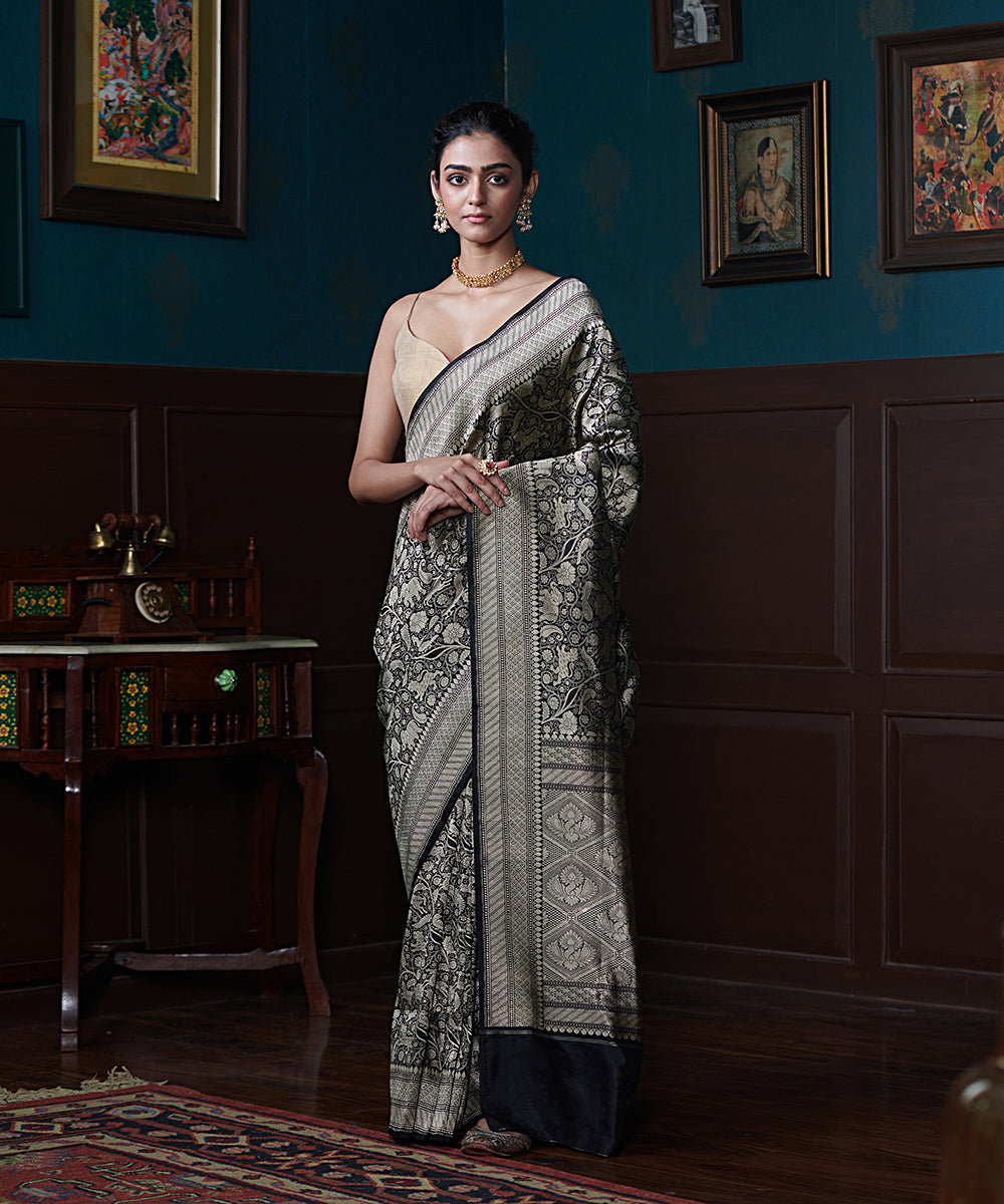 Handloom_Black_Pure_Katan_Silk_Zari_Brocade_Banarasi_Saree_With_Shikargah_Motifs_WeaverStory_02