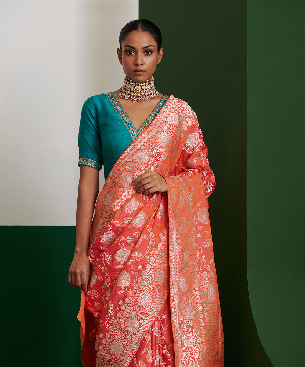Orange_And_Pink_Handloom_Pure_Katan_Silk_Banarasi_Saree_With_Sona_Rupa_Jaal_WeaverStory_01