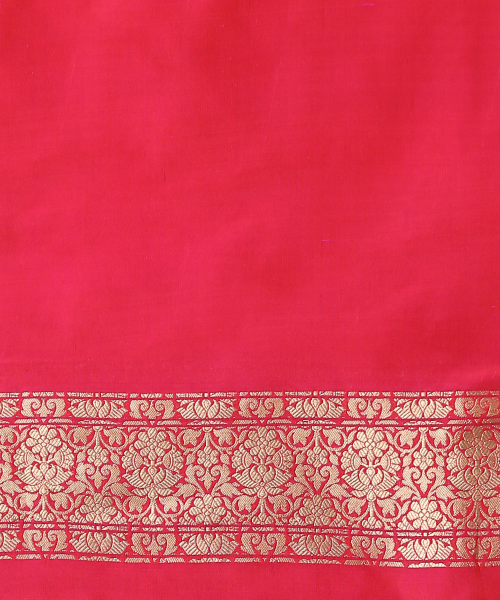 Handloom_Pink_Pure_Katan_Silk_Banarasi_Saree_with_Over_all_Zari_Jaal_WeaverStory_05