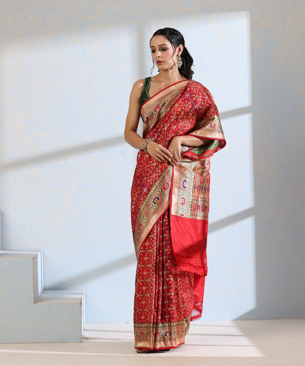 Handloom_Red_Pure_Katan_Silk_Meenakari_Banarasi_Patola_Saree_With_Floral_Paithani_Border_WeaverStory_02