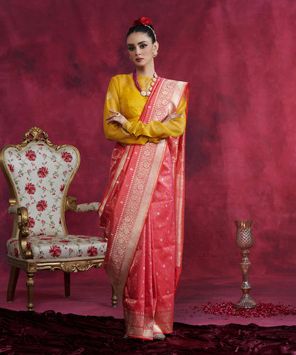 Pink_Handloom_Pure_Katan_Silk_Zari_Banarasi_Saree_With_Floral_Kadhwa_Border_WeaverStory_02