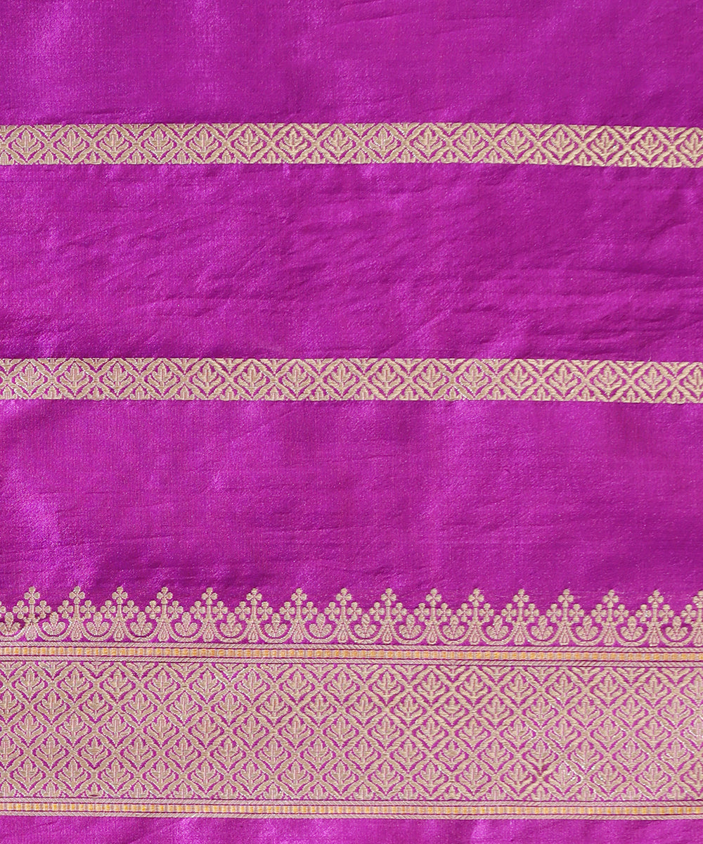 Rose_Pink_Handloom_Pure_Kora_Silk_Banarasi_Saree_With_Purple_Border_WeaverStory_05