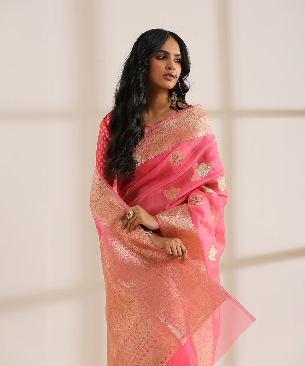 Rose_Pink_Handloom_Kora_Silk_Banarasi_Saree_With_Kadhwa_Booti_WeaverStory_01
