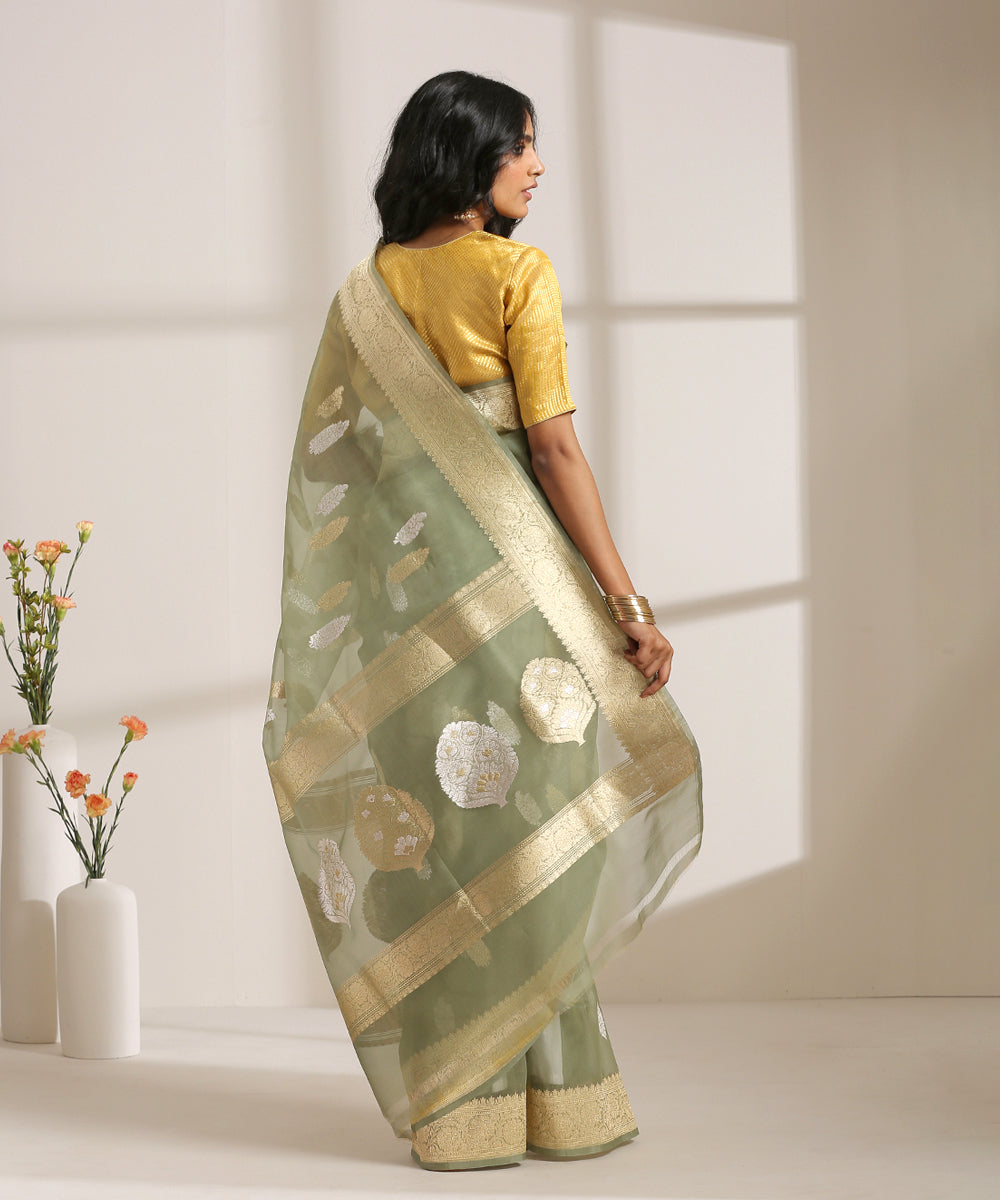 Sage_Green_Handloom_Kora_Silk_Banarasi_Saree_With_Kadhwa_Booti_And_Zari_Border_WeaverStory_03