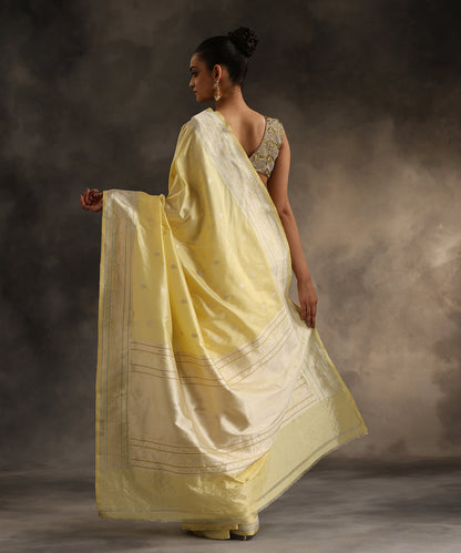 Pale_Yellow_Handloom_Pure_Katan_Silk_Banarasi_Saree_With_Kadhwa_Booti_WeaverStory_03