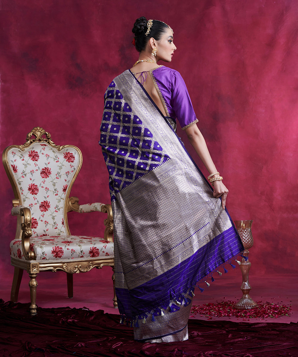 Purple_Handloom_Pure_Katan_Silk_Banarasi_Saree_With_Gold_Zari_Jaal_WeaverStory_03