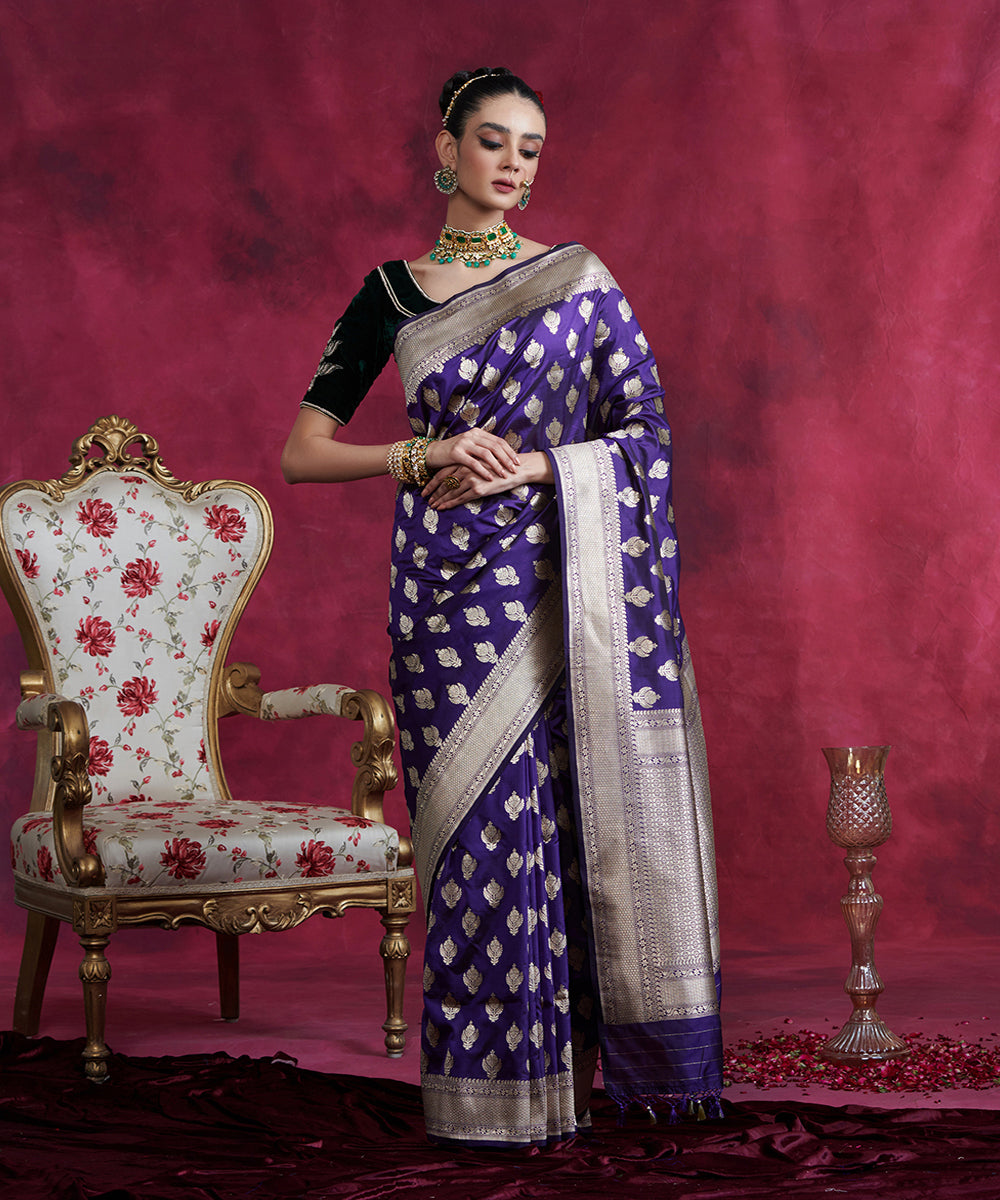 Handloom_Purple_Mughal_Boota_Pure_Katan_Silk_Banarasi_Saree_WeaverStory_02