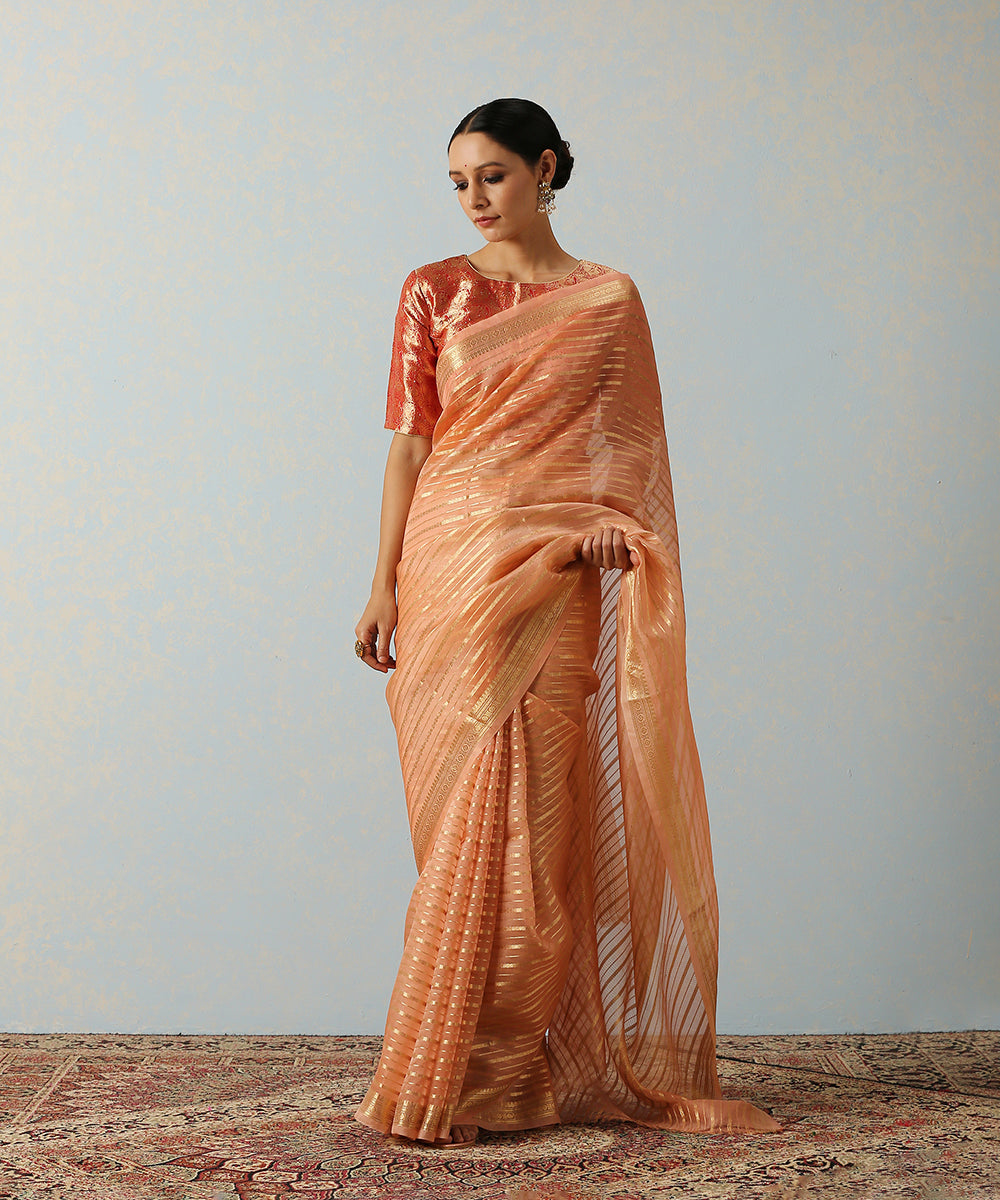 Handloom_Peach_Kora_Silk_Banarasi_Saree_With_Horizontal_Stripes_WeaverStory_02