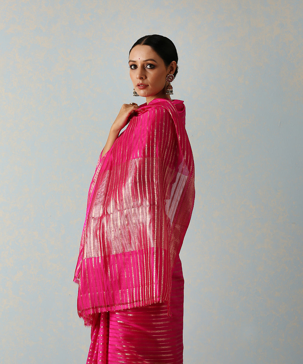 Handloom_Pink_Katan_Silk_Banarasi_Saree_With_Horizontal_Stripes_WeaverStory_01