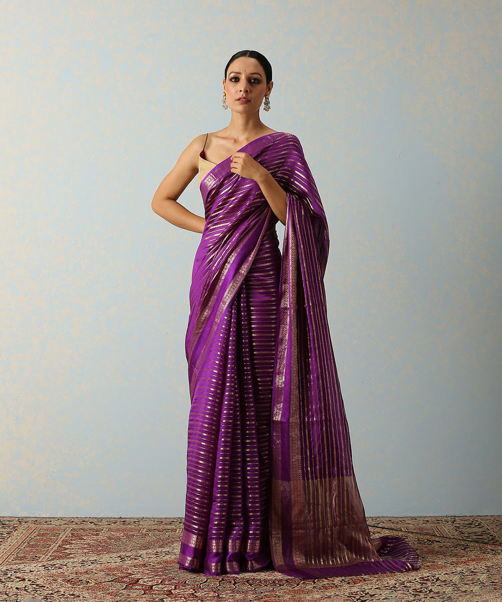 Handloom_Purple_Katan_Silk_Banarasi_Saree_With_Horizontal_Stripes_WeaverStory_02