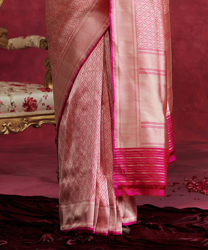 Handloom_Pink_Pure_Katan_Silk_Banarasi_Tanchoi_Saree_With_Floral_Zari_Pattern_WeaverStory_04